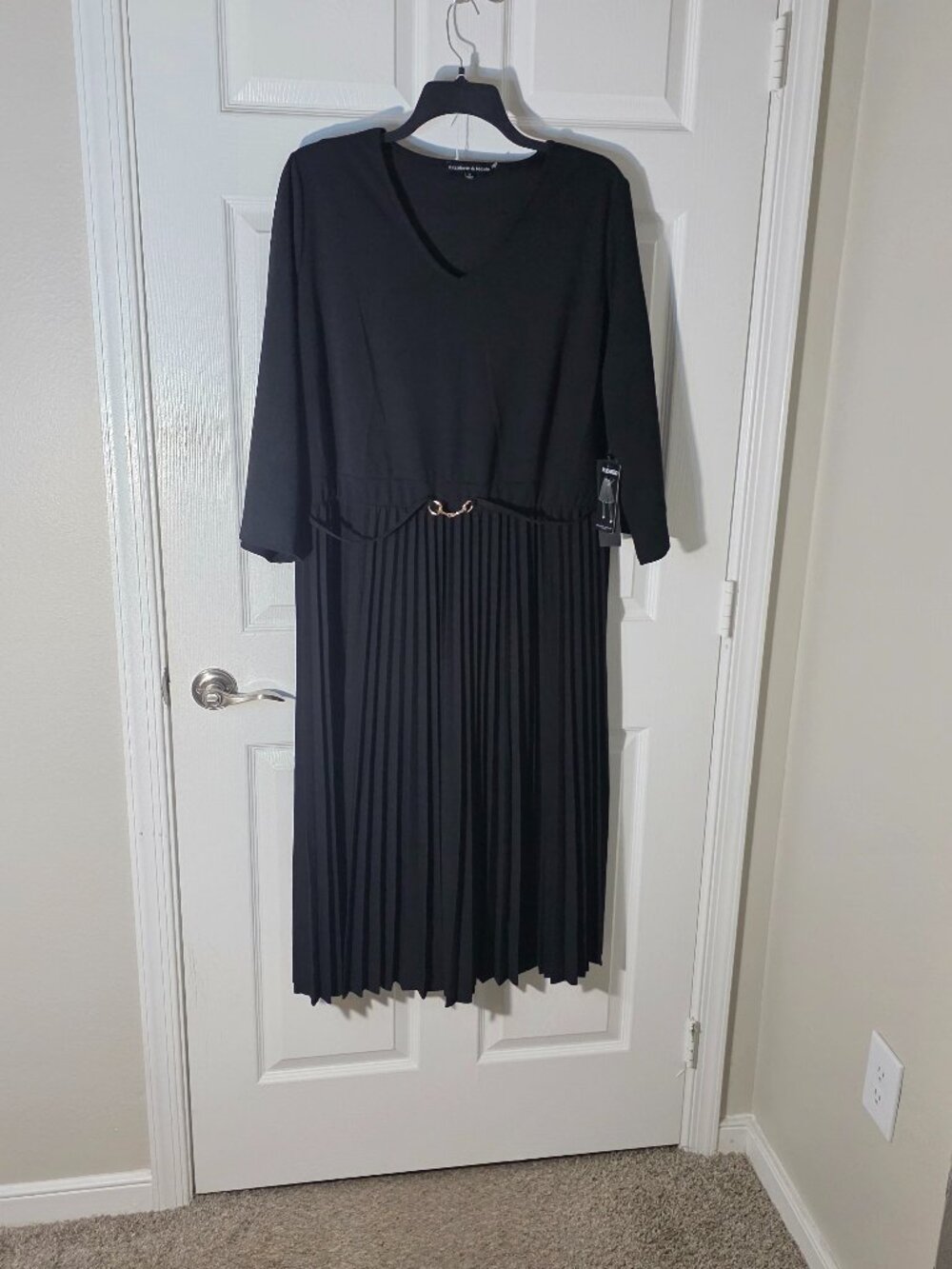 Elizabeth & Nicole Black Pleated Midi Dress Women’s long Sleeve Belted 3x